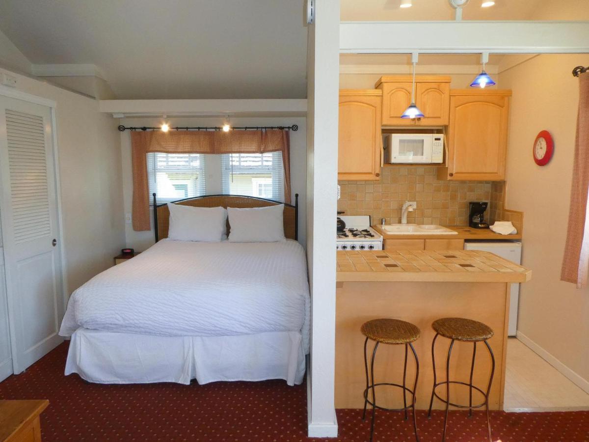 Briarwood Inn Carmel-by-the-Sea Экстерьер фото